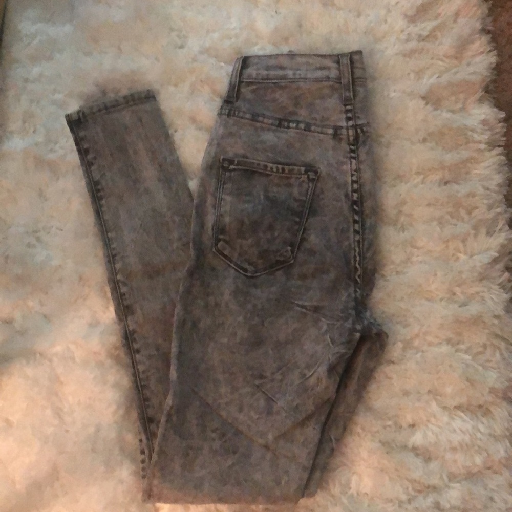 Vibrant Jeans